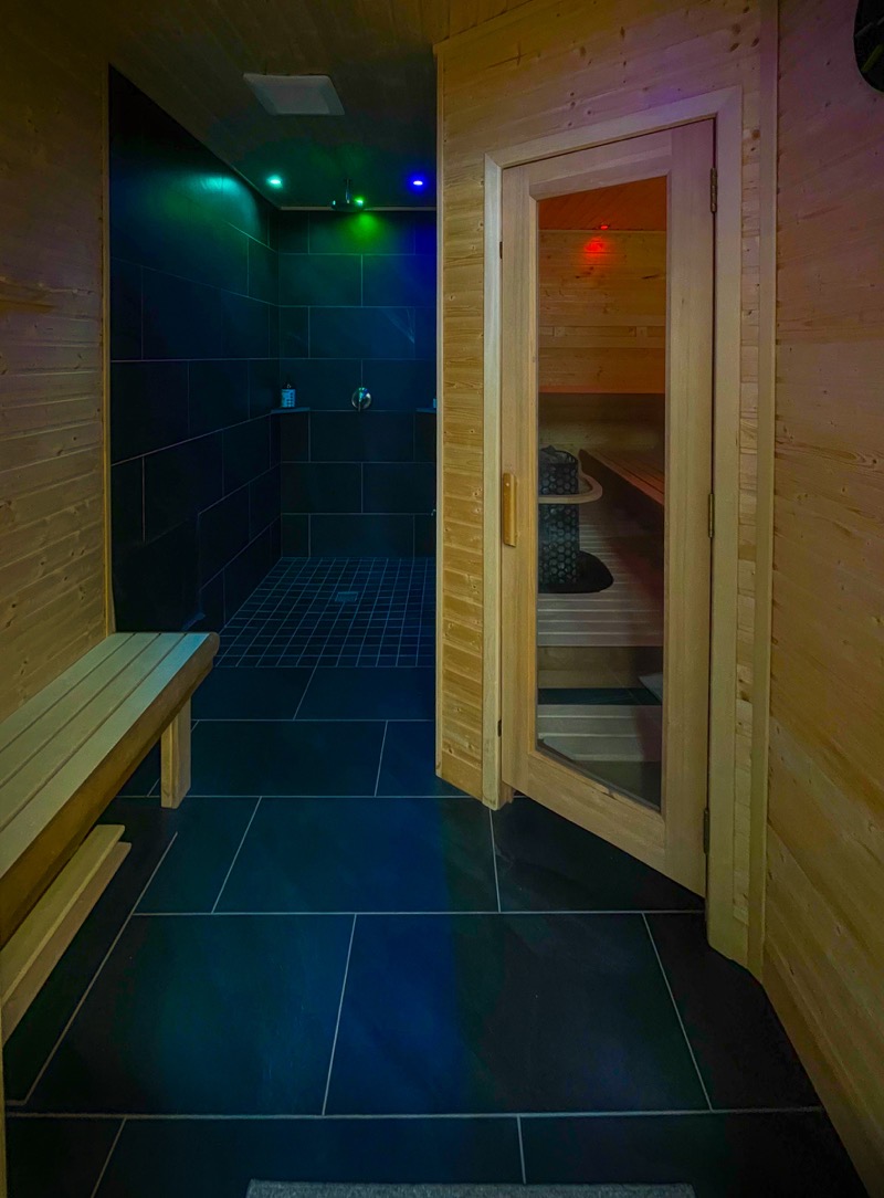 Sauna05 100