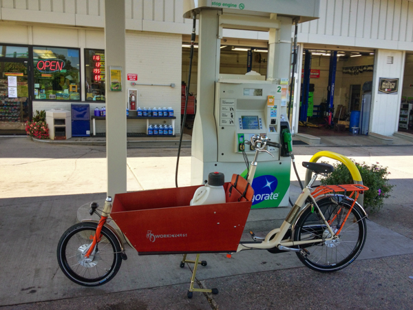 bakfiets, bicycle, gas, fuel